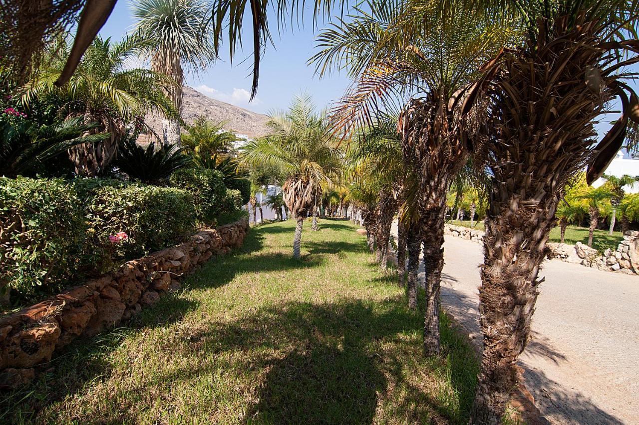 Lambis & Aparthotel