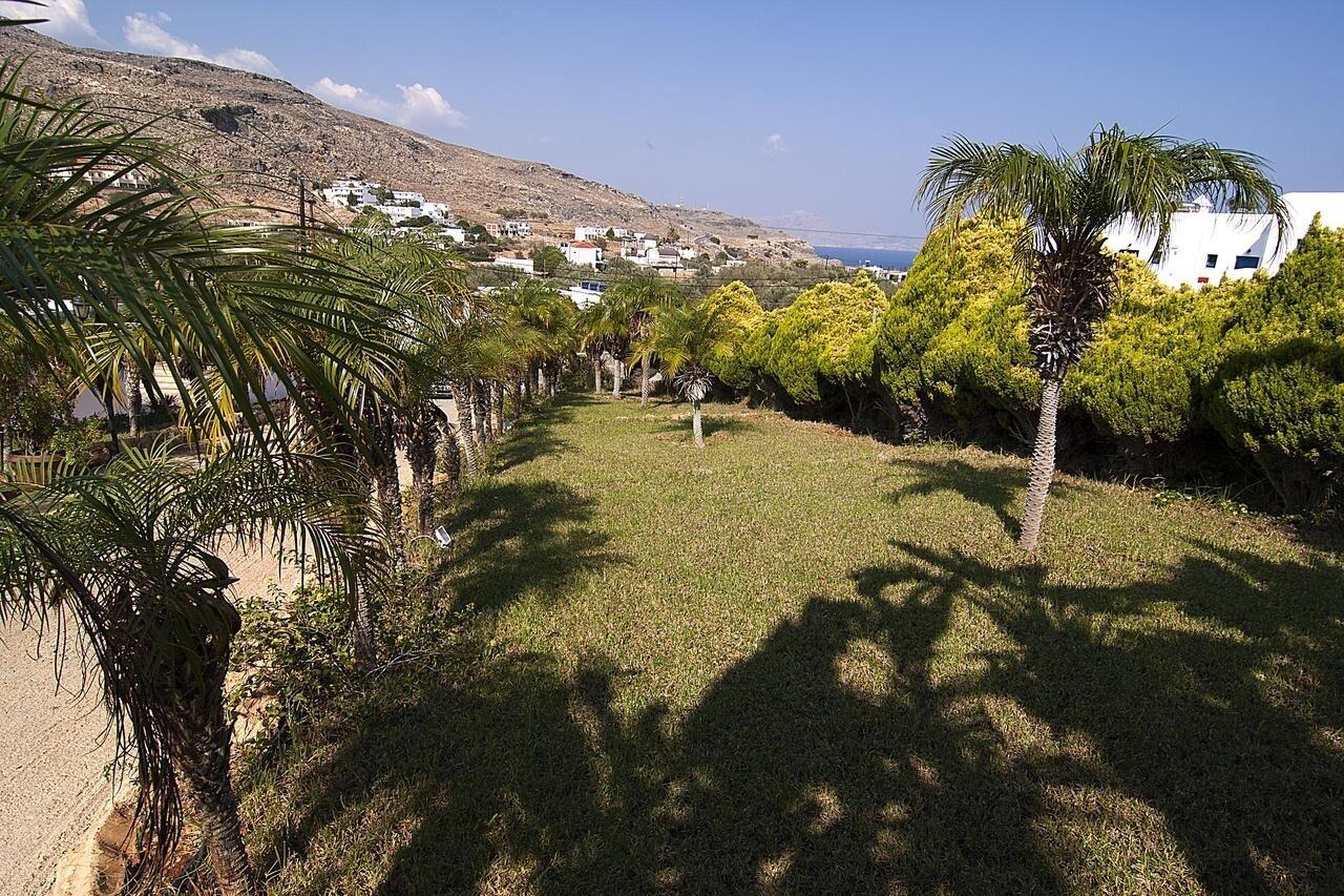 Lambis & Aparthotel Lindos (Rhodes)