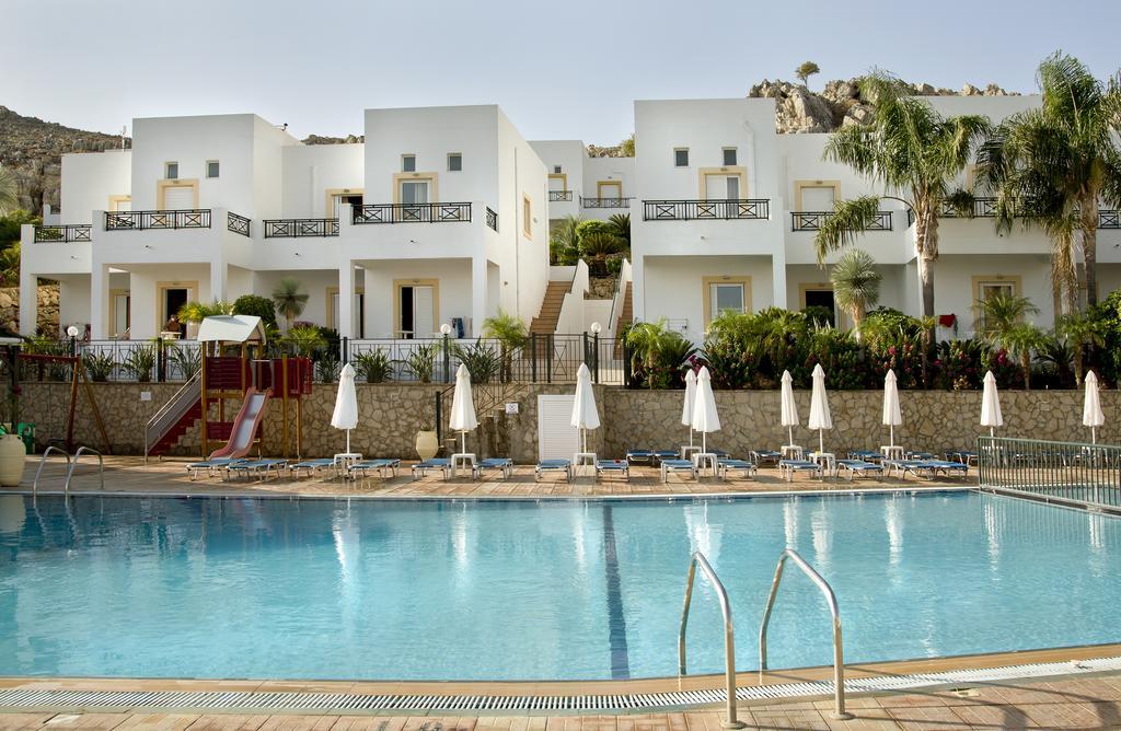 Lambis & Aparthotel Lindos (Rhodes)
